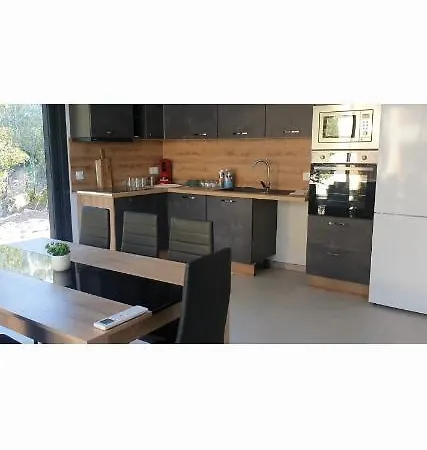 Charmante Neuve Au Bord De La Villa *