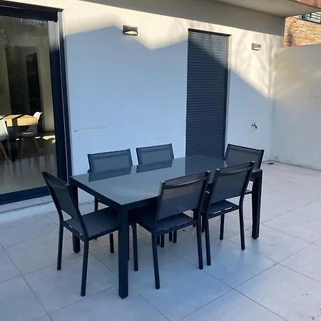 Charmante Villa Neuve Au Bord De La Plage Вилла *